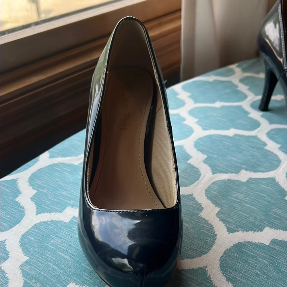 Dream Pairs Blue Elegant Heels - Picture 2 of 5